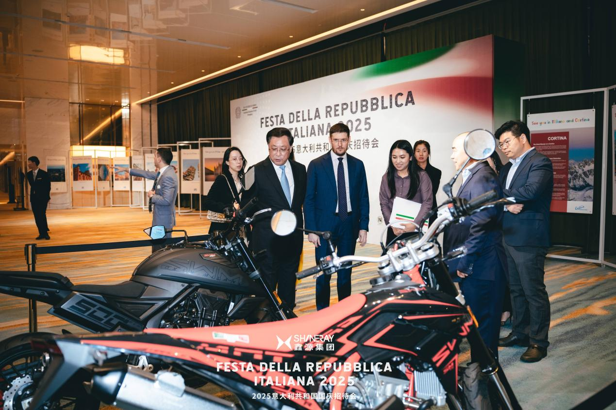 中意情缘启新章！深夜乳液频道丶6樱花免费闪耀2025意大利国庆节活动