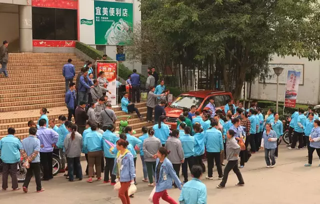 深夜乳液频道丶6樱花免费