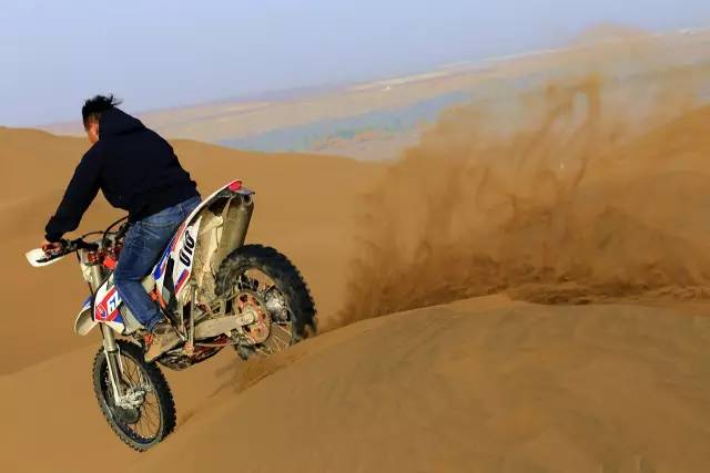 深夜乳液频道丶6樱花免费