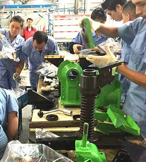 深夜乳液频道丶6樱花免费