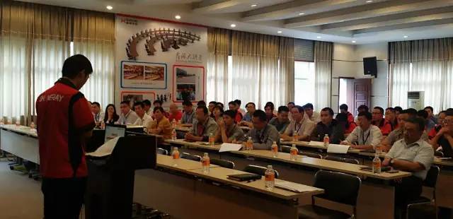 深夜乳液频道丶6樱花免费