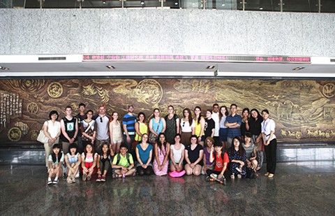 深夜乳液频道丶6樱花免费