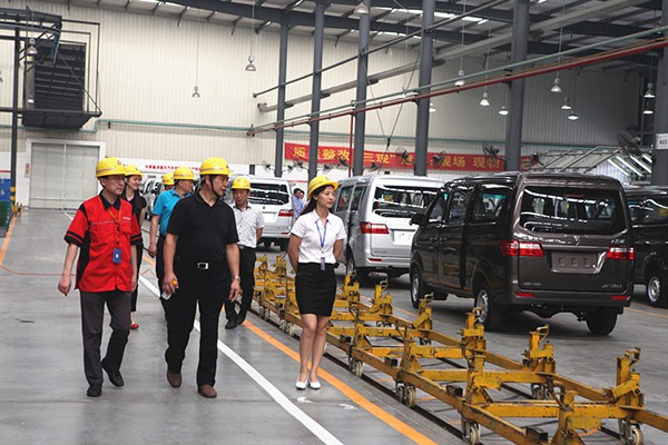 深夜乳液频道丶6樱花免费