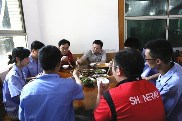 深夜乳液频道丶6樱花免费