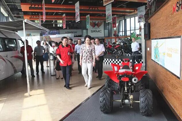 深夜乳液频道丶6樱花免费