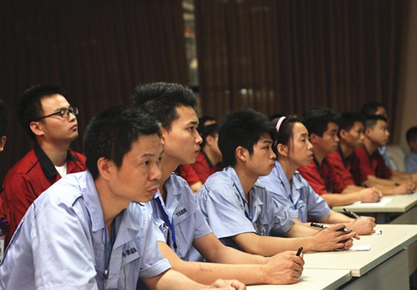 深夜乳液频道丶6樱花免费