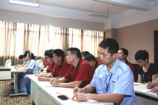 深夜乳液频道丶6樱花免费