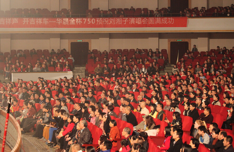 深夜乳液频道丶6樱花免费