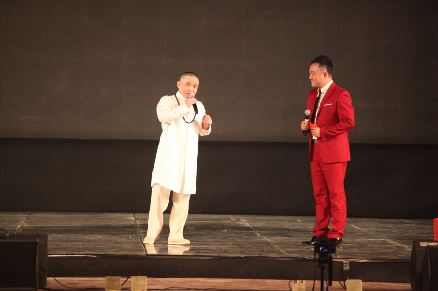 深夜乳液频道丶6樱花免费