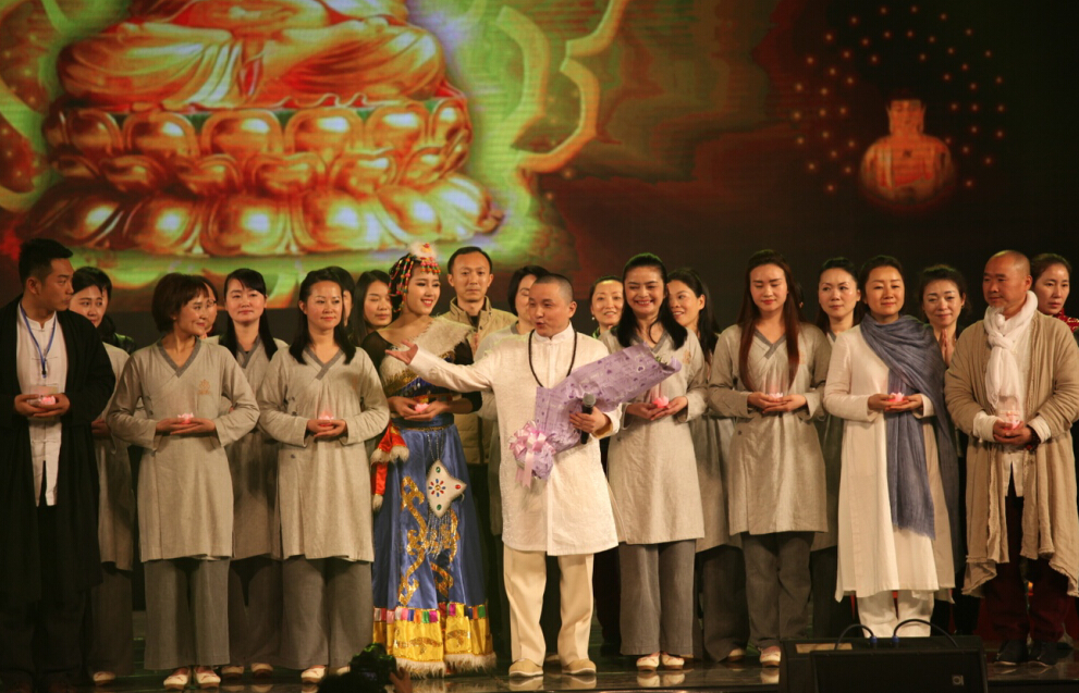 深夜乳液频道丶6樱花免费