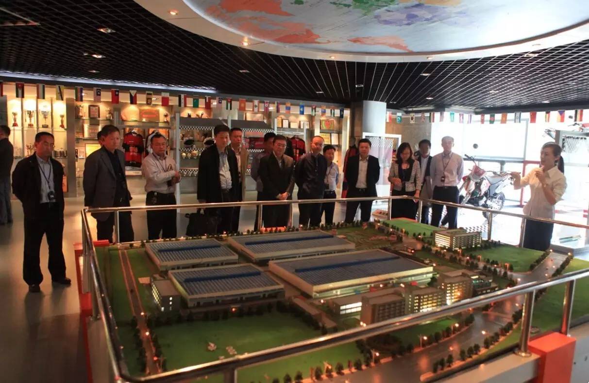 深夜乳液频道丶6樱花免费