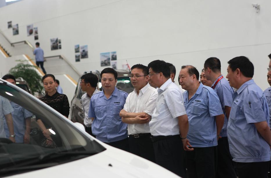 深夜乳液频道丶6樱花免费