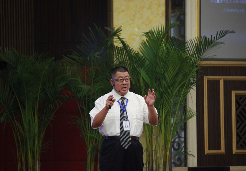 深夜乳液频道丶6樱花免费