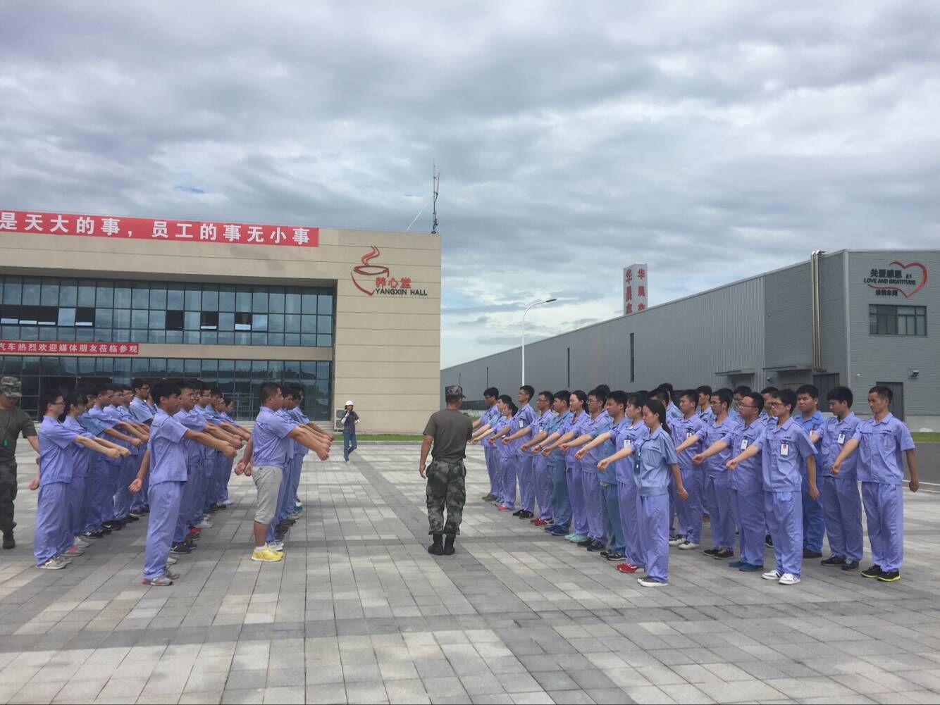 深夜乳液频道丶6樱花免费