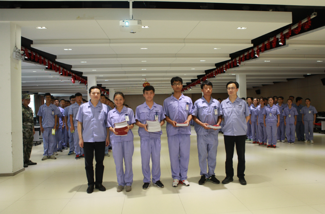 深夜乳液频道丶6樱花免费