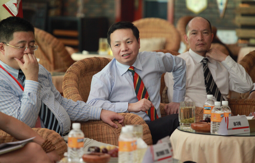 深夜乳液频道丶6樱花免费