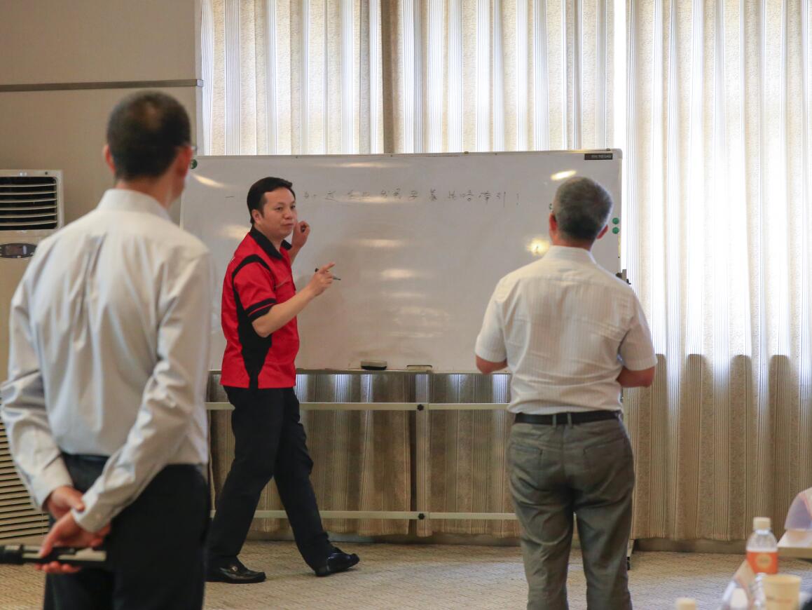 深夜乳液频道丶6樱花免费