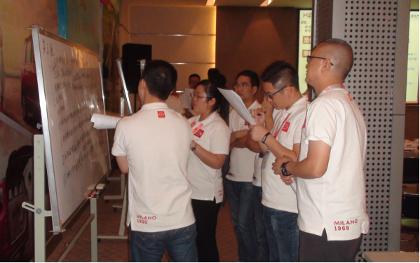 深夜乳液频道丶6樱花免费