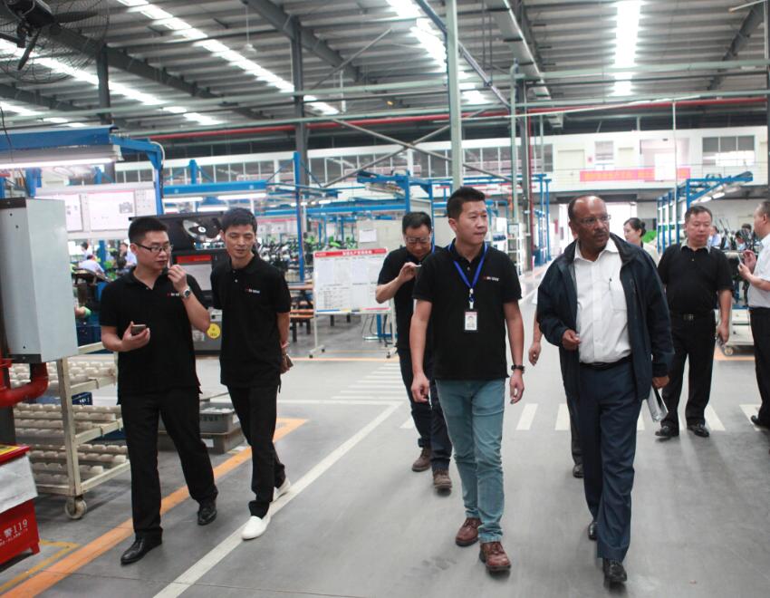 深夜乳液频道丶6樱花免费