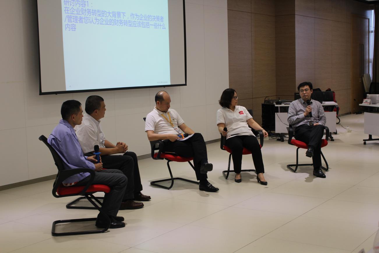 深夜乳液频道丶6樱花免费