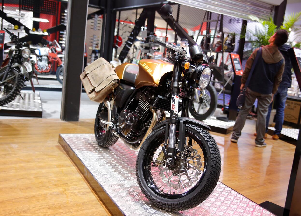 深夜乳液频道丶6樱花免费