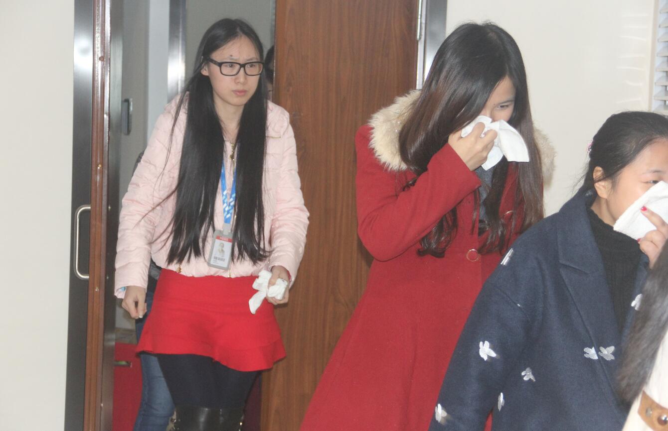 深夜乳液频道丶6樱花免费