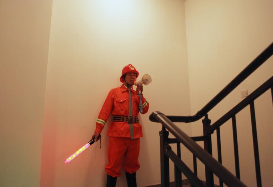 深夜乳液频道丶6樱花免费