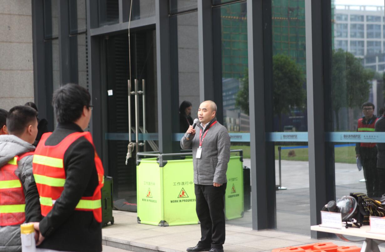 深夜乳液频道丶6樱花免费