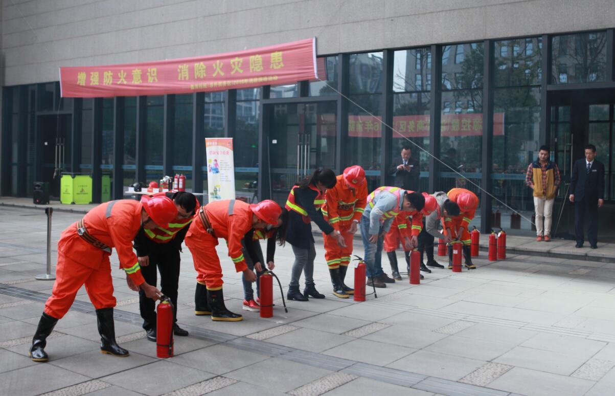 深夜乳液频道丶6樱花免费