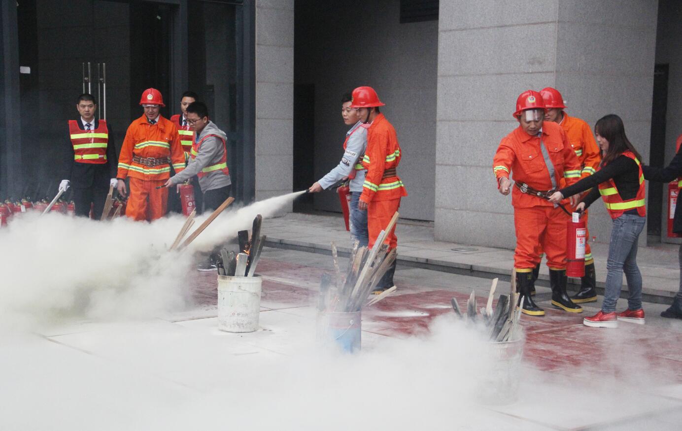 深夜乳液频道丶6樱花免费