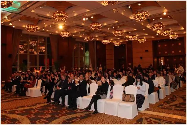 深夜乳液频道丶6樱花免费