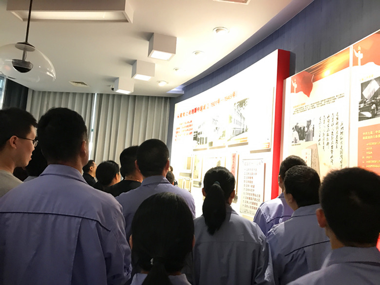 深夜乳液频道丶6樱花免费