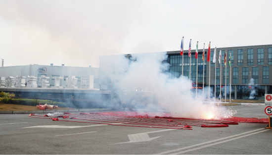 深夜乳液频道丶6樱花免费
