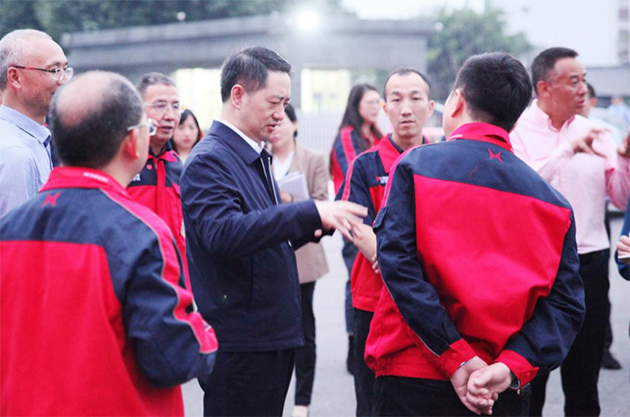 深夜乳液频道丶6樱花免费