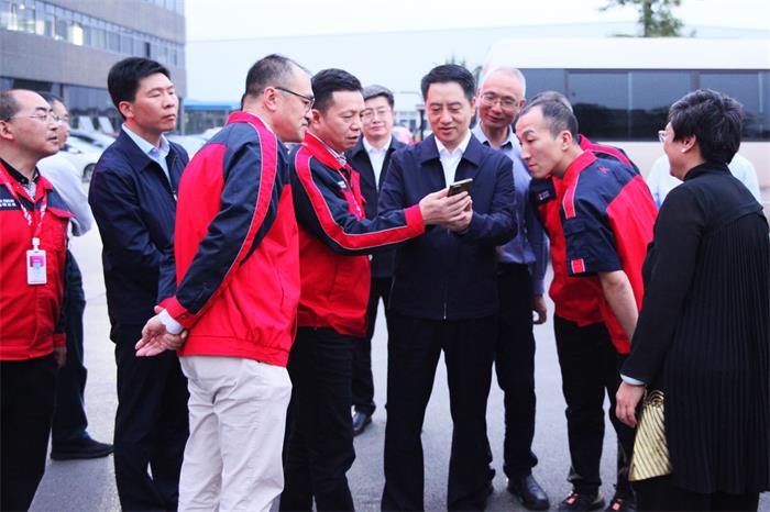 深夜乳液频道丶6樱花免费